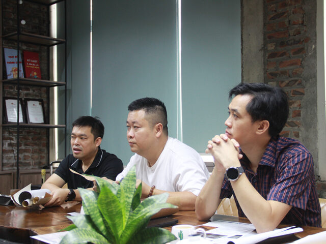 Buổi Tiếp Đón Trang Trọng Khách Hàng Trung Quốc Tại Văn Phòng Alan